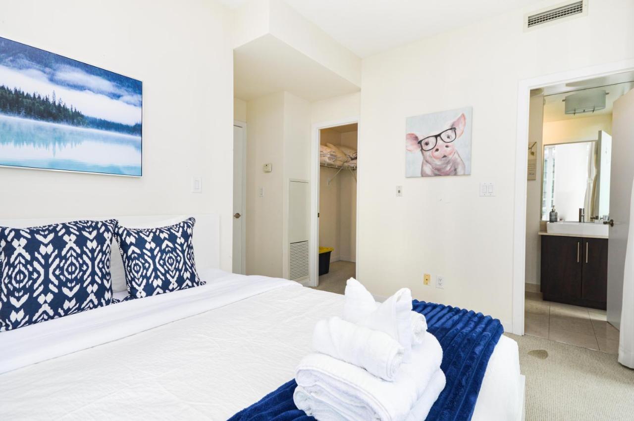 Downtown Toronto Condo Mins From Scotiabank Arena, Tiff, Cn Tower, Union, Mtcc Exterior photo
